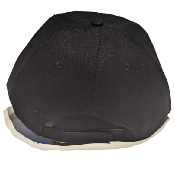 Red Neck Classic: Hat with 'Red Neck' Embroidery for Bold Statement-Making Style - Picture 4 of 4